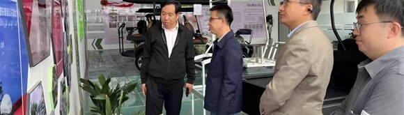 綠友集團新能源車輛有限公司與北京林業(yè)大學工學院&簽署合作共建協(xié)議